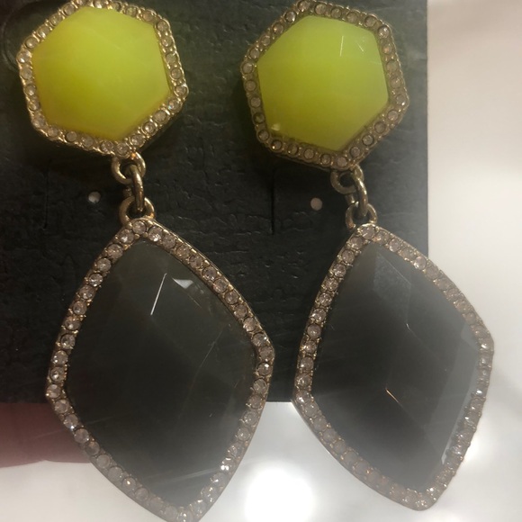 Yellow and gray drop earrings - Picture 2 of 2